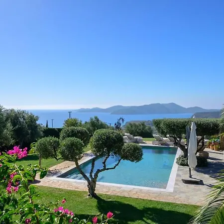Luxury Mansion With Extraordinary Sea Views! Foiníki
