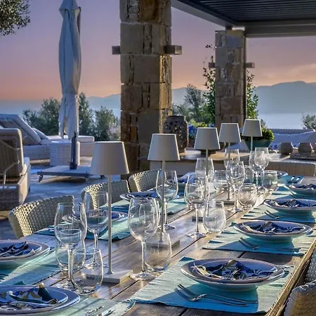 Luxury Mansion With Extraordinary Sea Views! *