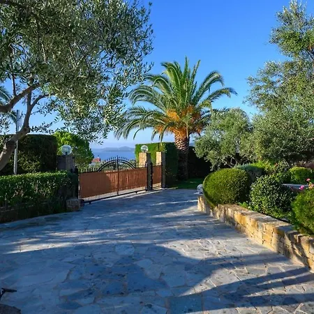 Luxury Mansion With Extraordinary Sea Views! Villa *